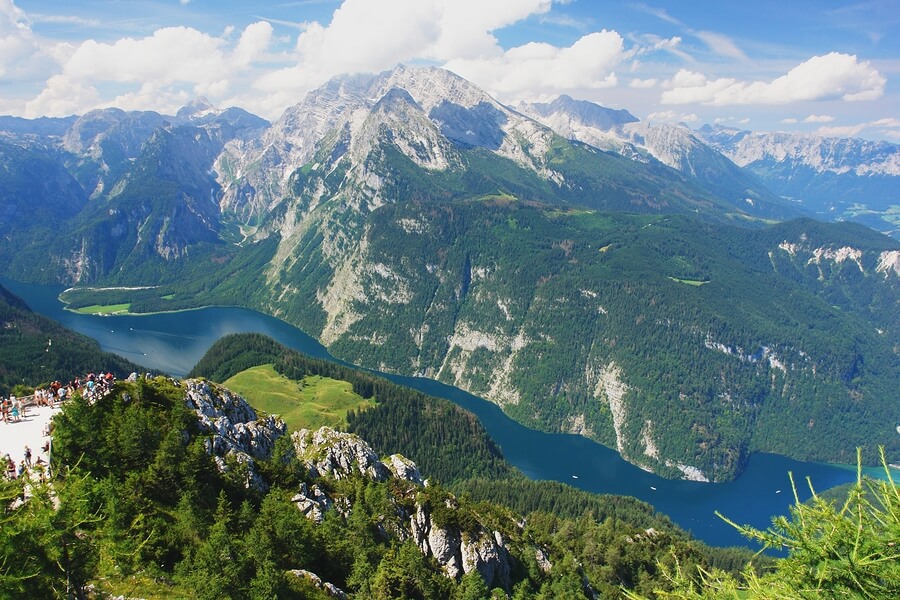 5 Simple Tips For Stress-Free Group Travel Planning